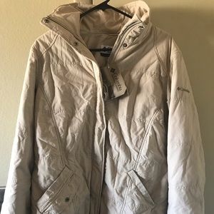 Women’s Columbia jacket